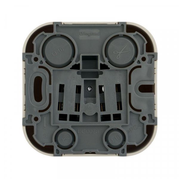 Розетка 1-м ОП Quteo 16А IP20 2P без заземл. без защ. шторок сл. кость IEK 782240 ТехноИмпульс