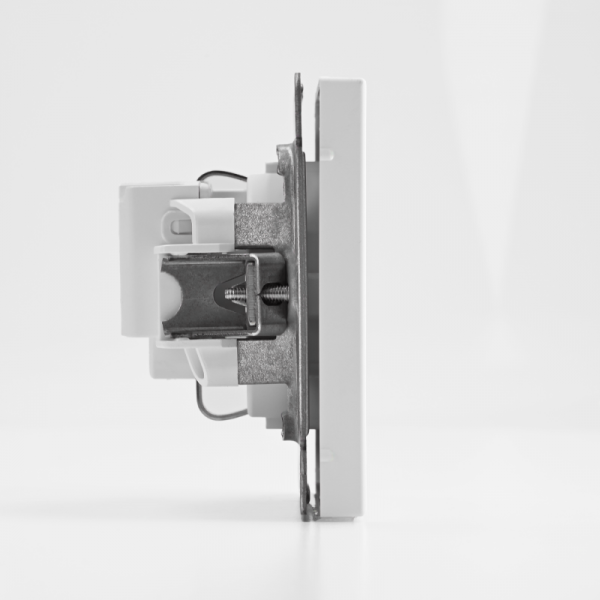 Розетка ArtGallery 16А с заземл. защ. шторки механизм лотос SE GAL001345 ТехноИмпульс