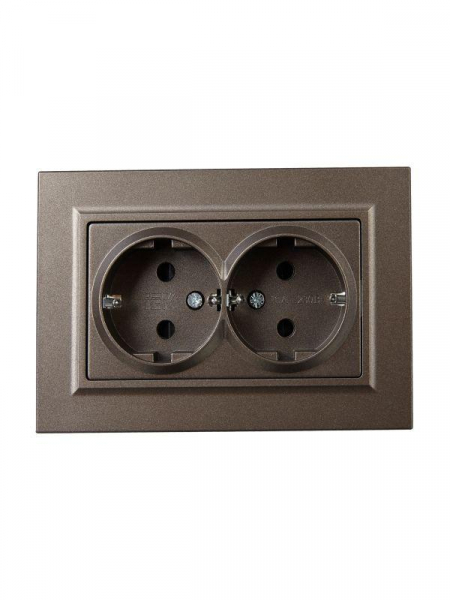 Розетка 2-м СП BRITE РСш12-3-БрТБ 16А в сборе с заземл. защ. шторки бронза IEK BR-R24-16-K45-F ТехноИмпульс