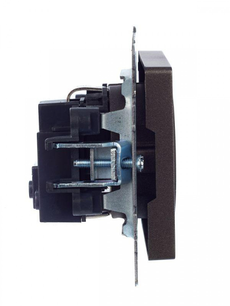 Розетка 1-м СП BRITE РС14-1-0-БрТБ 16А с заземл. защ. шторки механизм бронза IEK BR-R14-16-K45 ТехноИмпульс