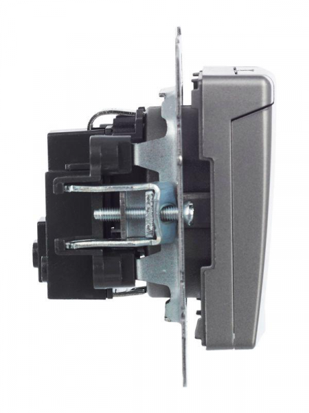 Розетка BRITE РСбш10-3-БрС 16А IP20 с заземл. защ. шторки с крышкой механизм сталь IEK BR-R16-16-K46 ТехноИмпульс