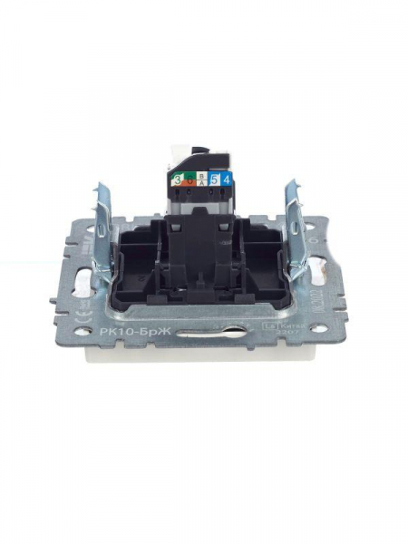 Розетка компьютерная СП RJ45 кат.5E BRITE РК10-БрЖ механизм жемчуж. IEK BR-K10-1-K36 ТехноИмпульс
