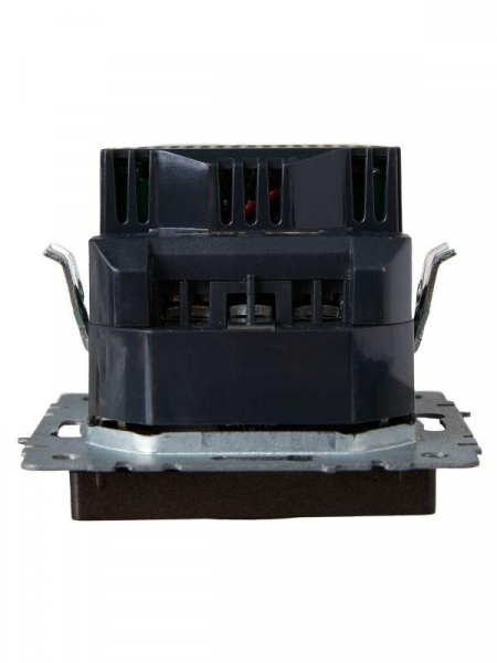 Розетка BRITE РЮш10-1-БрТБ 16А с USB A+A 2.1А с заземл. защ. шторки темн. механизм бронза IEK BR-R14-16-U21-D21-K45 ТехноИмпульс