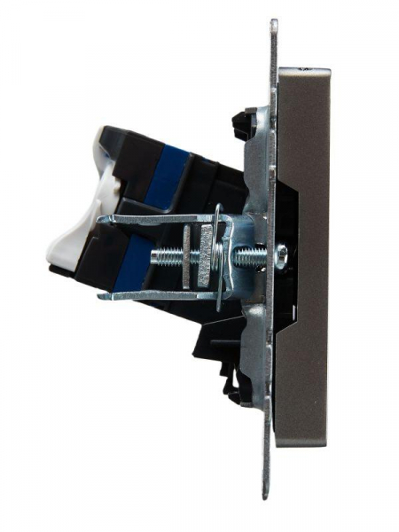 Розетка компьютерная СП RJ45 кат.6 BRITE РК11-БрС механизм сталь IEK BR-K10-2-K46 ТехноИмпульс