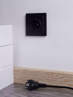 Розетка СП BRITE РСР14-1-0-БрЧ 16А в сборе с заземл. защ. шторки черн. IEK BR-R14-16-K02-F ТехноИмпульс