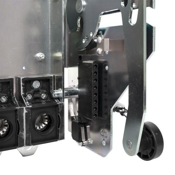 Панель выкатная для ВА-99М 400 передн. присоед. EKF mccb99m-400-dod-3f ТехноИмпульс