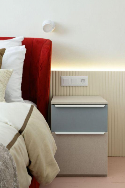 Выключатель проходной 1-кл. SKANDY 10А SK-V02W арктич. бел. IEK SK-V12-0-10-K01 ТехноИмпульс