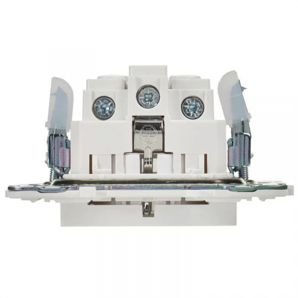 Розетка SKANDY 16А с заземл. без защ. шторок SK-R05W арктич. бел. IEK SK-R11-16-K01 ТехноИмпульс