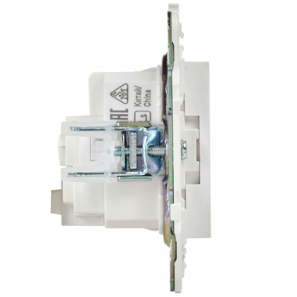 Розетка SKANDY 16А с заземл. без защ. шторок SK-R05W арктич. бел. IEK SK-R11-16-K01 ТехноИмпульс