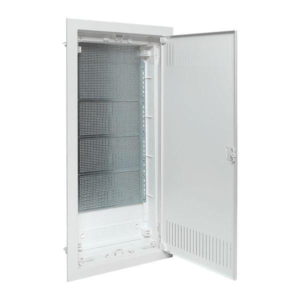 Щит слаботочный встраив. Nova 4 габарит IP41 с метал. перфорированной дверью EKF nv-mb-pmd-4 ТехноИмпульс