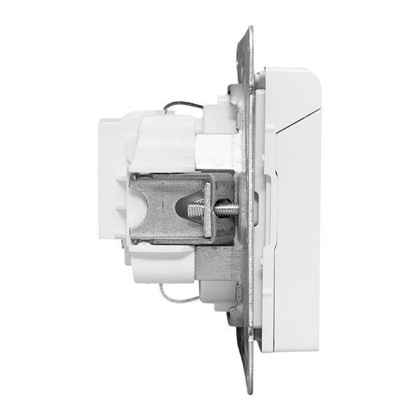 Розетка СП Эпика 16А IP44 с заземл. защ. шторки с крышкой механизм бел. EKF UP1-SOW-111-44 ТехноИмпульс