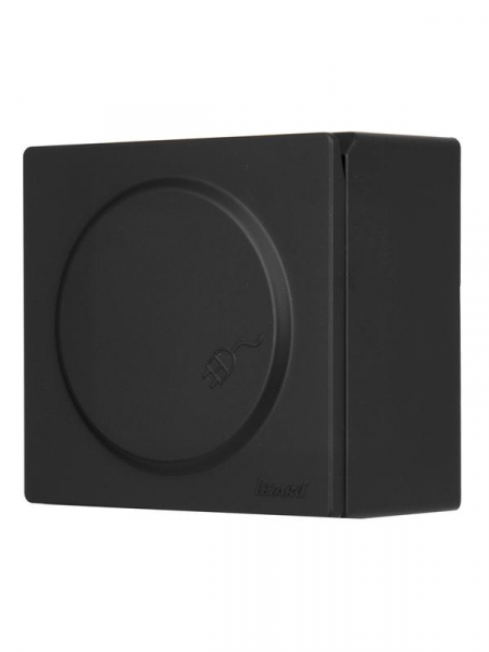 Розетка 1-м ОП LETO с заземл. с крышкой LETO ПБТ черн. бархат LEZARD 752-4200-123B ТехноИмпульс