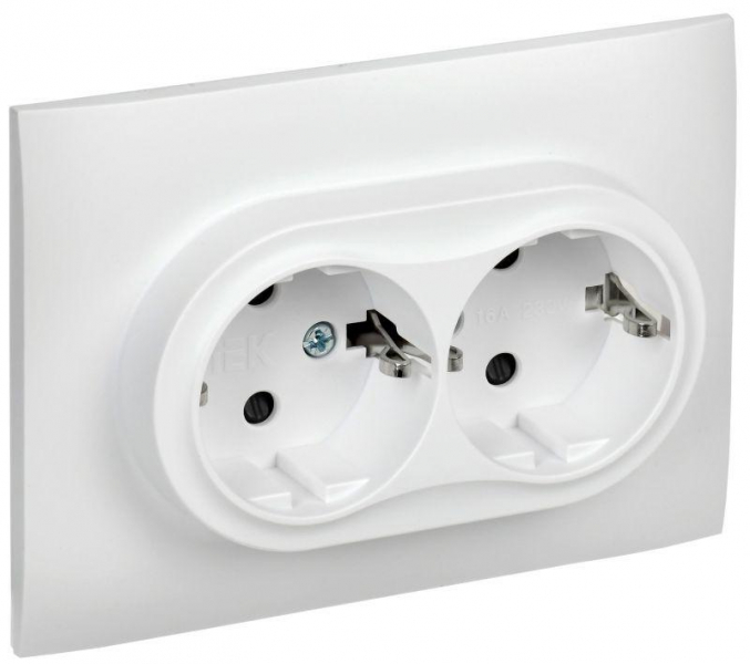 Розетка 2-м SKANDY 16А с заземл. защ. шторки в сборе SK-R07W арктич. бел. IEK SK-R24-16-K01-F ТехноИмпульс