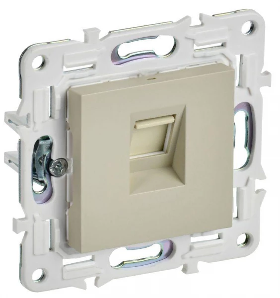 Розетка компьютерная RJ45 кат.5E SKANDY SK-K01B беж. IEK SK-K10-1-K10 ТехноИмпульс