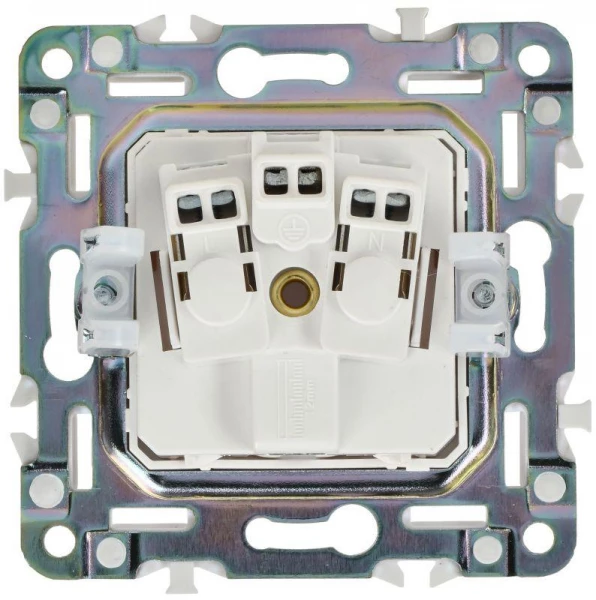 Розетка SKANDY 16А с заземл. без защ. шторок SK-R05Bl черн. IEK SK-R11-16-K02 ТехноИмпульс