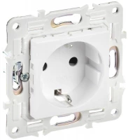 Розетка SKANDY 16А с заземл. защ. шторки SK-R04W арктич. бел. IEK SK-R14-16-K01 ТехноИмпульс