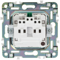 Розетка SKANDY 16А с заземл. защ. шторки SK-R04W арктич. бел. IEK SK-R14-16-K01 ТехноИмпульс