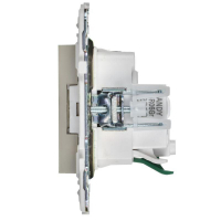 Розетка SKANDY 16А с заземл. защ. шторки безвинт. крепл. SK-R06B беж. IEK SK-R14-16-1-K10 ТехноИмпульс