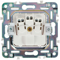 Розетка SKANDY 16А с заземл. защ. шторки безвинт. крепл. SK-R06W арктич. бел. IEK SK-R14-16-1-K01 ТехноИмпульс