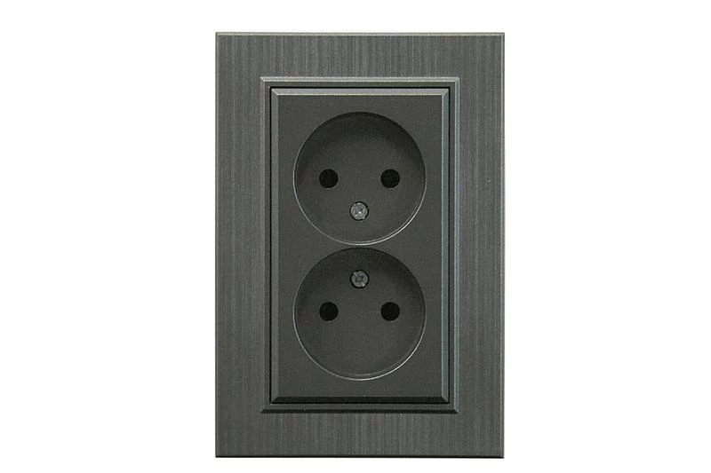 Розетка 2-я Karea LINE STAR без заземл. дым. металлик Makel 86050017 ТехноИмпульс