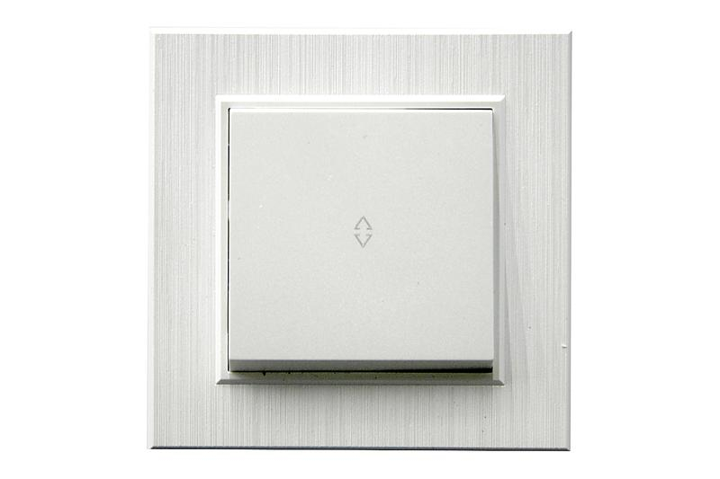 Выключатель проходной 1-клав. Karea LINE STAR жемчуж. Makel 86100005 ТехноИмпульс