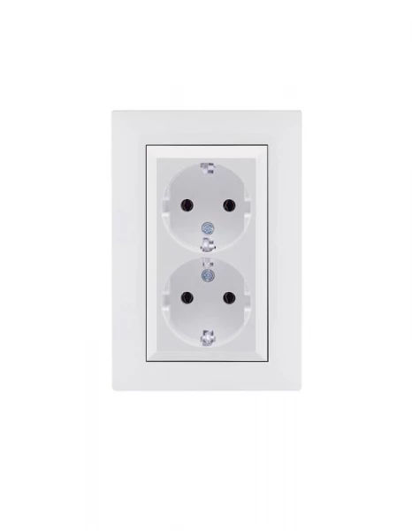 Розетка 2-я Karea RIZZ с заземл. бел. Makel 88001082 ТехноИмпульс