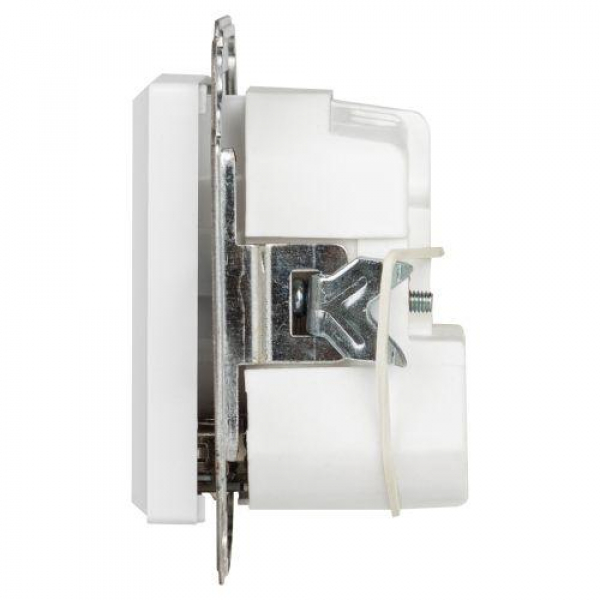 Розетка 1-м СП Accent 6-410-01 16А IP20 250В P+E Schuko защ. шторки + 2хUSB бел. Intro Б0063689 ТехноИмпульс