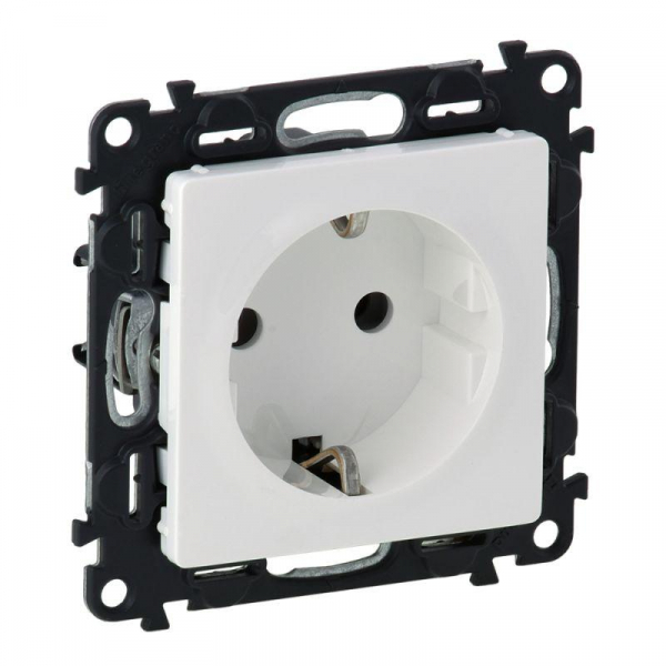 Розетка 1-м СП Valena Life 16А IP20 250В 2P+E защ. шторки безвинтов. клеммы с лицев. панелью механизм бел. Leg 753420 ТехноИмпульс