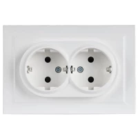 Розетка 2-м СП BRITE РСш12-3-БрАБ 16А в сборе с заземл. защ. шторки арктич. бел. IEK BR-R24-16-K91-F ТехноИмпульс