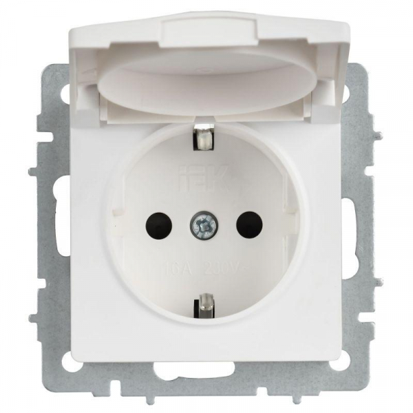 Розетка BRITE РСбш10-3-БрАБ 16А IP20 с заземл. защ. шторки с крышкой механизм арктич. бел. IEK BR-R16-16-K91 ТехноИмпульс