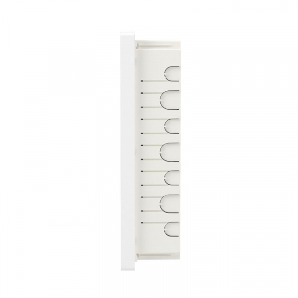 Щиток 24 мод встраиваемый с бел. дверцей с 4 шинами PEN (2шт на 8 отв. и 2шт на 6 отв) бел. DKC F24B1WW ТехноИмпульс