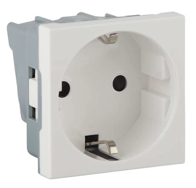 Розетка 1-м 16А IP20 45х45 с заземл. защ. шторки бел. Ruvinil АДЛ 13-900 ТехноИмпульс