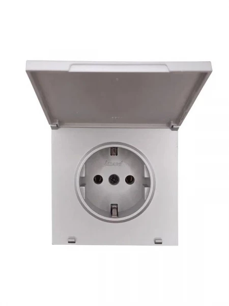 Розетка 1-мест. с/з с крышкой ПБТ СП ZIMA IP20 16А безвинт. зажим сер. матов. LEZARD 704-7488-123BQC ТехноИмпульс
