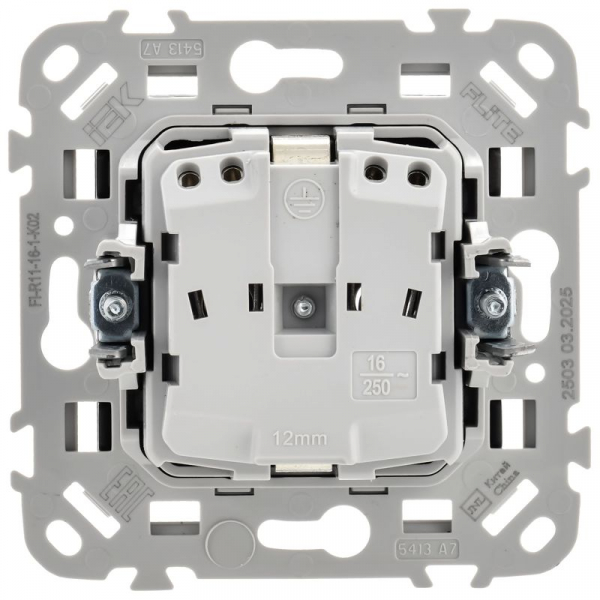 Розетка СП FLITE РС11-1-ФлЧ 16А с заземл. без защ. шторок безвинтовое крепление механизм черн. IEK FI-R11-16-1-K02 ТехноИмпульс