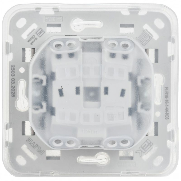 Розетка СП FLITE РСшкр11-1-44-ФлБ 16А IP44 с заземл. с защ. шторками и крышкой безвинтовое крепление механизм бел. IEK FI-R16-16-1-44-K01 ТехноИмпульс
