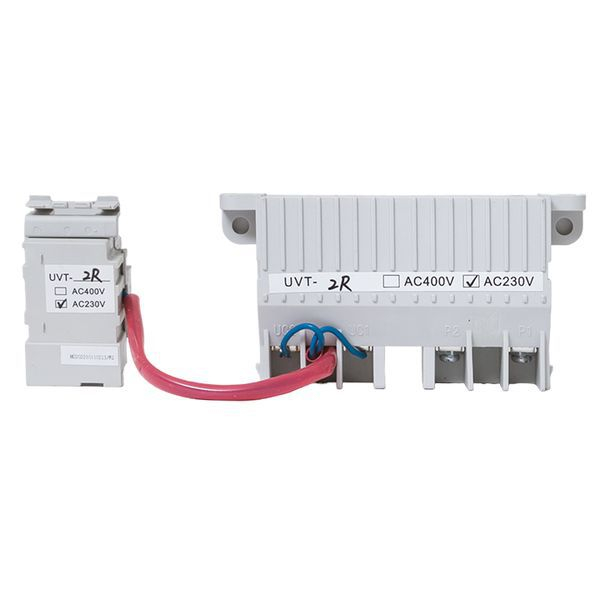 Расцепитель минимальный UVT справа AV POWER-2 AVERES EKF mccb-2R-UVT-av ТехноИмпульс