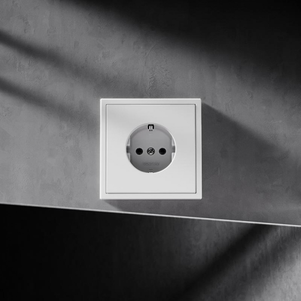 Переключатель проходной 2-кл. СП S70 10А механизм кашемир Voltum VLS020303 ТехноИмпульс