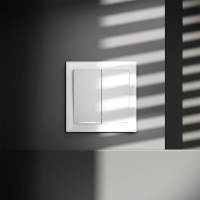 Переключатель проходной 2-кл. СП S70 10А с подсветкой механизм бел. матов. Voltum VLS020402 ТехноИмпульс