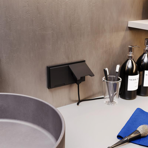 Розетка 1-м СП S70 16А с заземл. защ. шторки + крышка механизм черн. матов. Voltum VLS040308 ТехноИмпульс