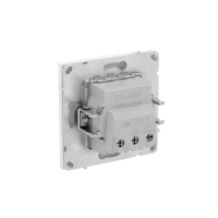 Розетка силовая KANT 2P+E без шторки бел. магнолия DKC 7000033 ТехноИмпульс