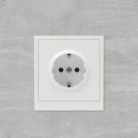 Розетка силовая KANT 2P+E без шторки бел. песок DKC 7010033 ТехноИмпульс