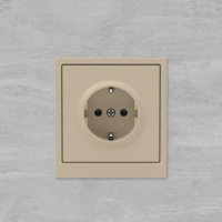 Розетка силовая KANT 2P+E защ. шторки ванильн. марципан DKC 7015003 ТехноИмпульс
