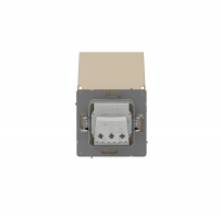 Розетка силовая KANT IP44 2P+E защ. шторки с крышкой ванильн. марципан DKC 7015013 ТехноИмпульс
