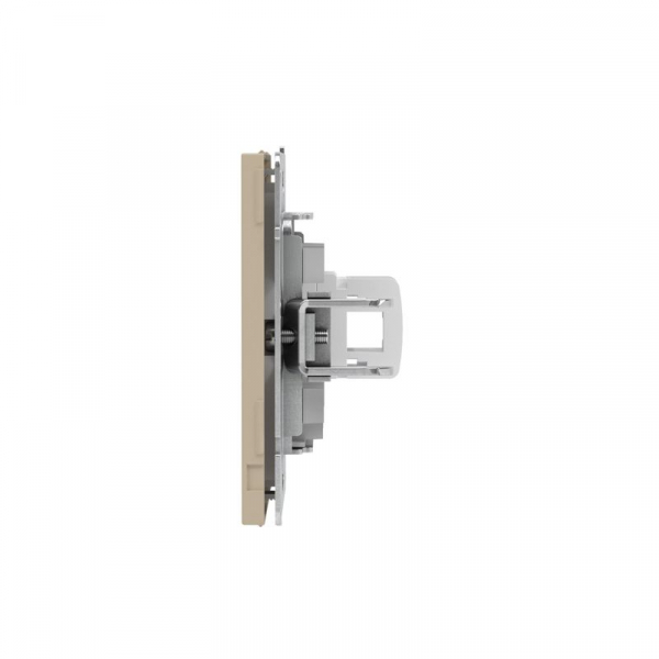 Розетка компьютерная 1-м KANT RJ45 кат.5E без шторки ванильн. марципан DKC 7015663 ТехноИмпульс