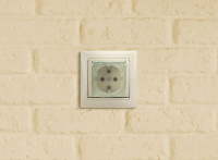 Розетка 1-м СП Valena 16А IP44 2P+E защ. шторки с крышкой немецк. стандарт механизм сл. кость IEK 774120 ТехноИмпульс