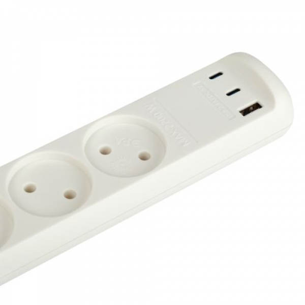Удлинитель электрический U-3-1.5m-USB-W 3 розетки + 3xUSB A+C 1.5м 10А бел. Эра Б0069075 ТехноИмпульс