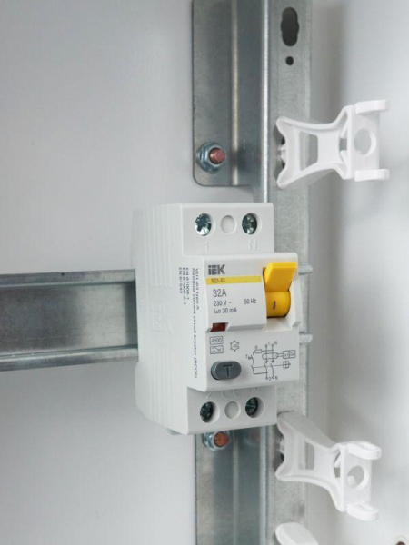 Выключатель дифференциального тока (УЗО) 2п 32А 30мА тип A ВД1-63 KARAT IEK MDV11-2-032-030 ТехноИмпульс