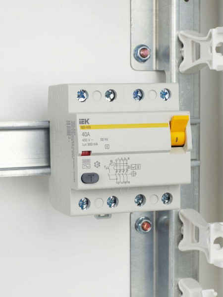 Выключатель дифференциального тока (УЗО) 4п 40А 300мА тип ACS ВД1-63S KARAT IEK MDV12-4-040-300 ТехноИмпульс