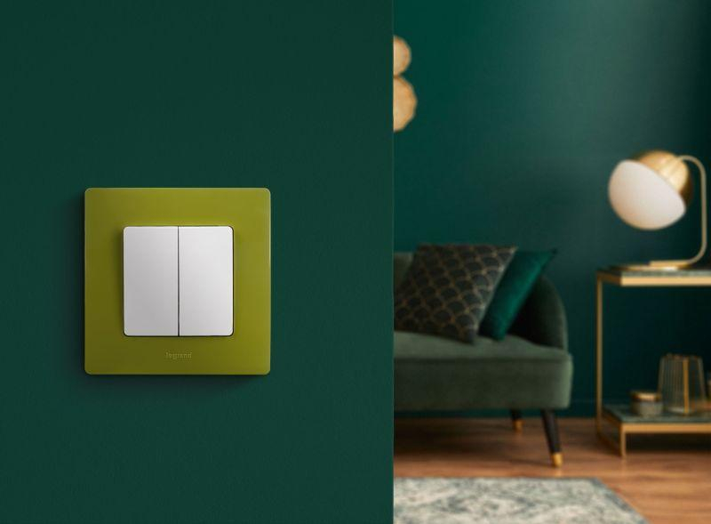 Выключатель 2-кл. СП Etika 10А IP20 250В 10AX безвинтов. зажимы механизм бел. IEK 672202 ТехноИмпульс