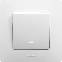 Выключатель 1-кл. СП Etika 10А IP20 250В 10AX с подсветкой/индикацией безвинтов. зажимы механизм бел. IEK 672203 ТехноИмпульс